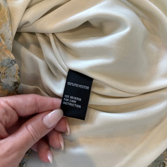 Clichè Dress - Picture 4 of 4